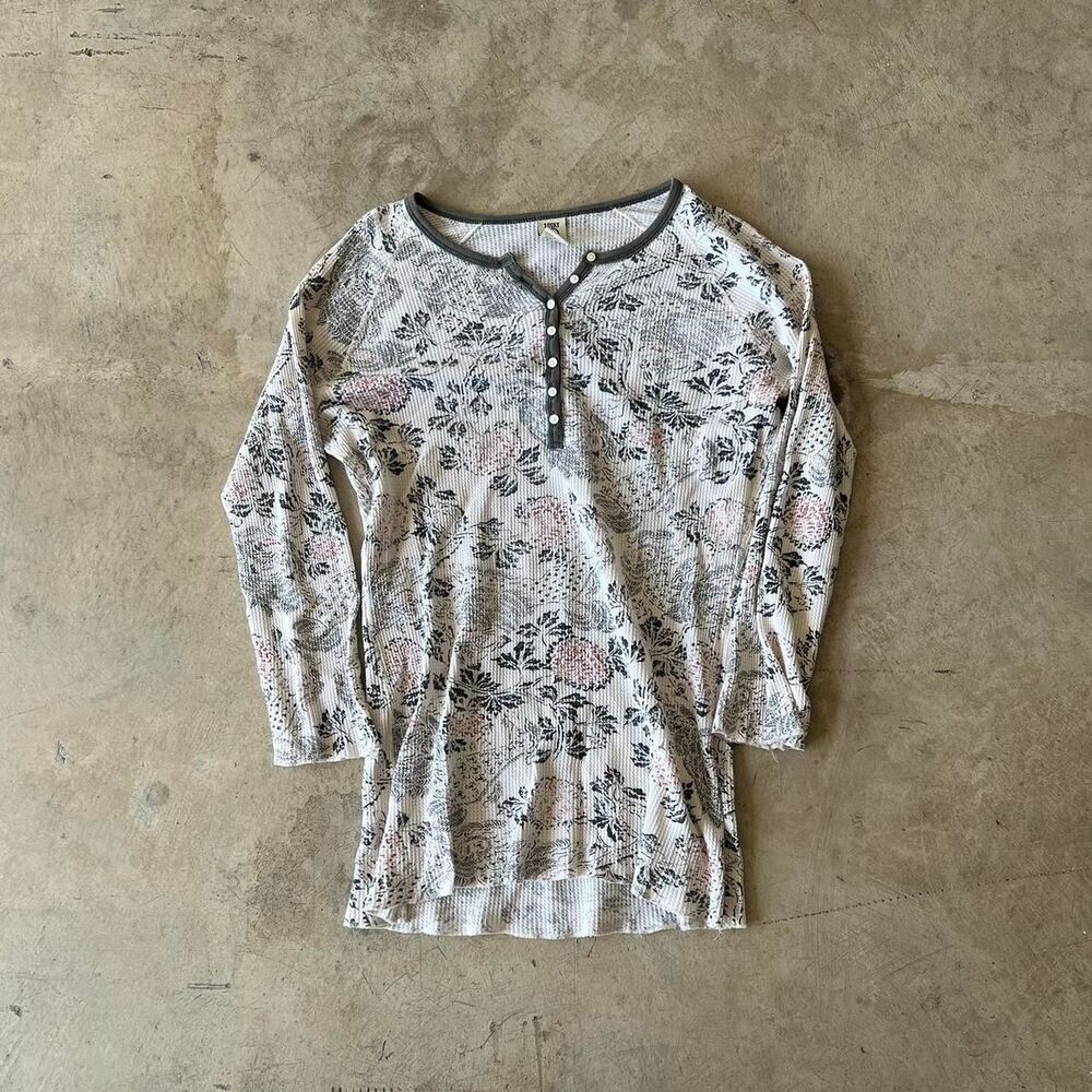 Lucky Women’s henley floral womens size S Small